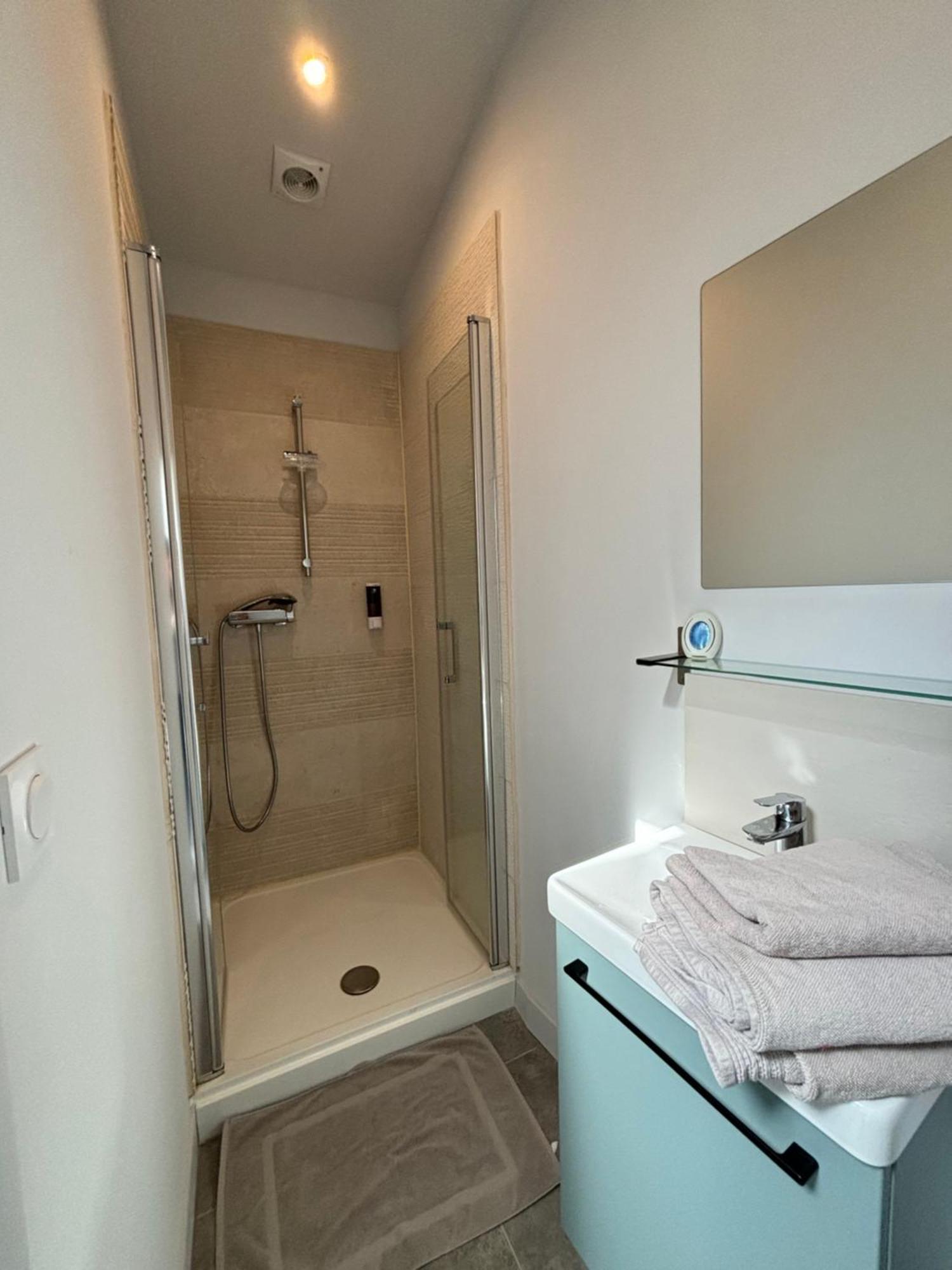 Chez Oma I 1 Appartement Independant Opi I 3 Chambres Privatives Avec Salle D Eau Et Salon Commun Cuisine Commune Wc Commun Patio Commun Avignon Ngoại thất bức ảnh